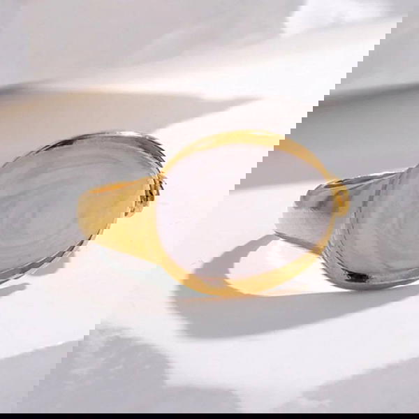 White ring (R12) Image 2 Preview