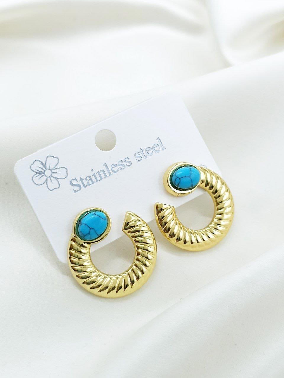 earrings  Preview Image
