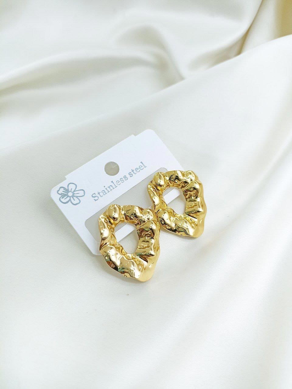 earrings  Preview Image