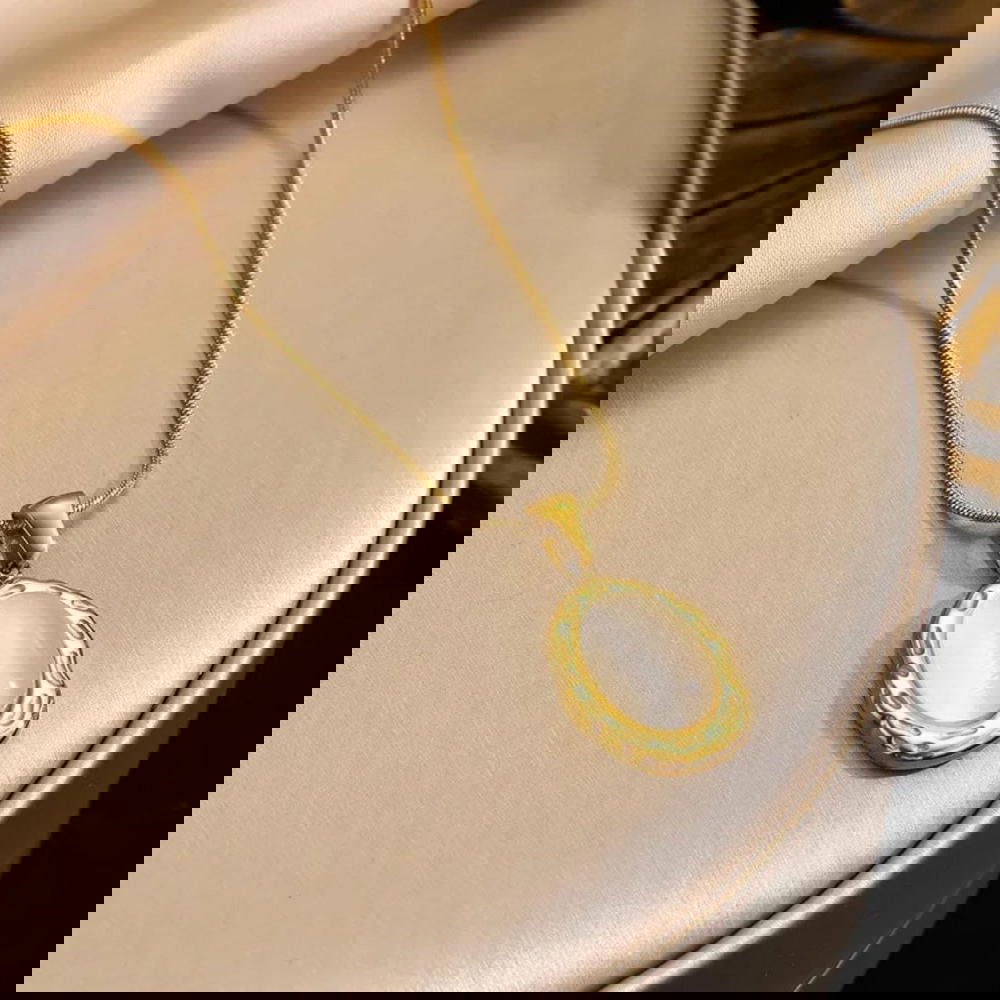 necklace  Preview Image