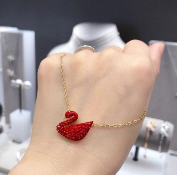 necklace  Image 3 Preview