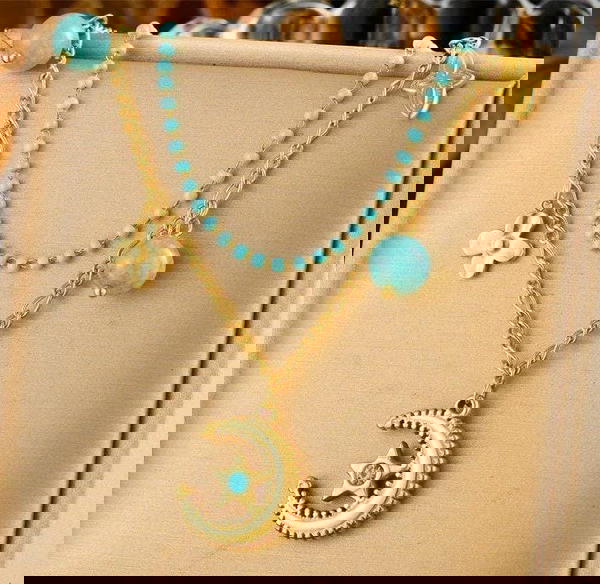 necklace  Image 5 Preview