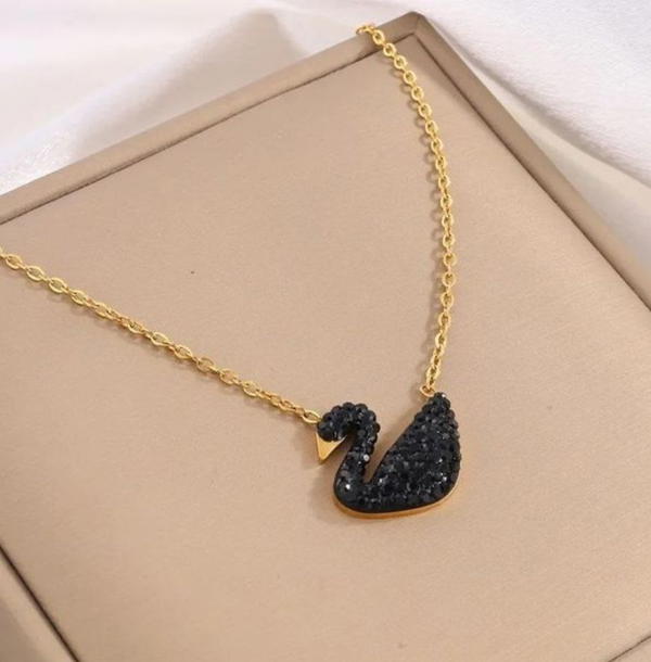necklace  Image 5 Preview