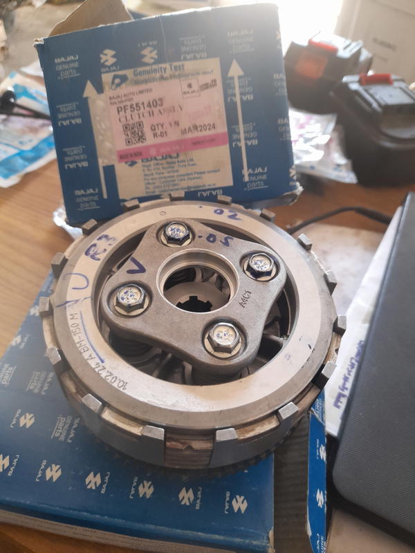 عينه كلج مع بت كلج دراجه بوكسر ٥كير ٤كير هندي وكاله  Image 1 Preview