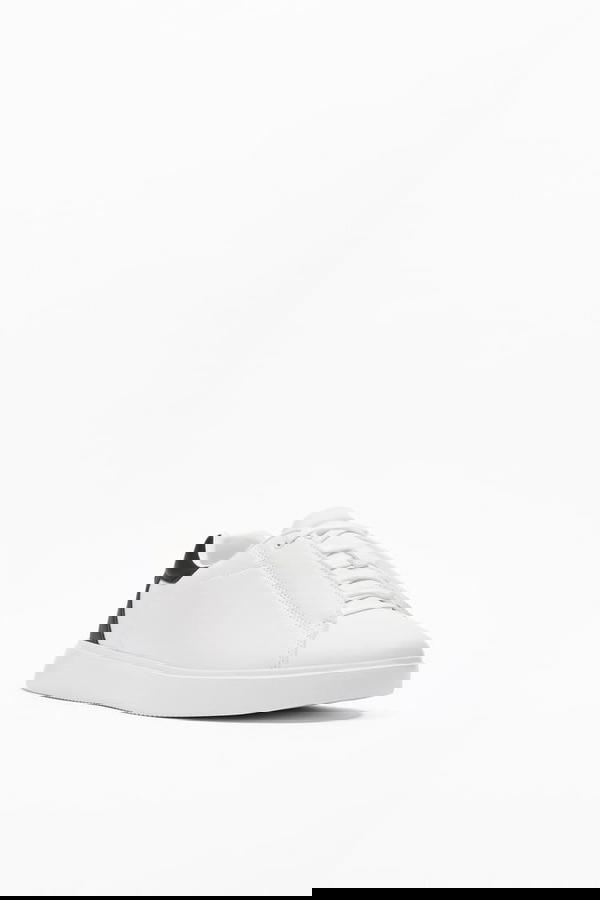ZARA Image 4 Preview