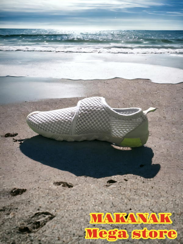 Adidas Size:  32 Image 2 Preview