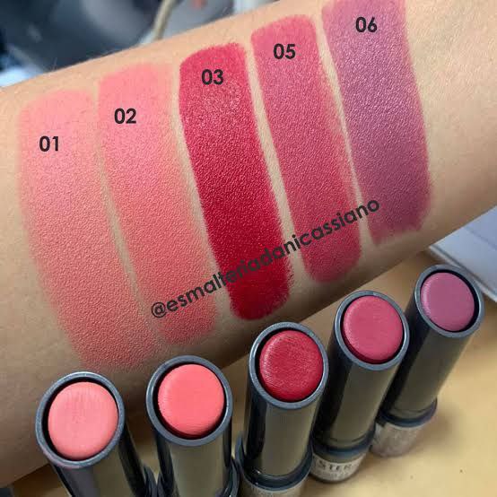 ESSENCE PERFECT MATTE LIP STICK 01/2/3/4/5 Image 2 Preview