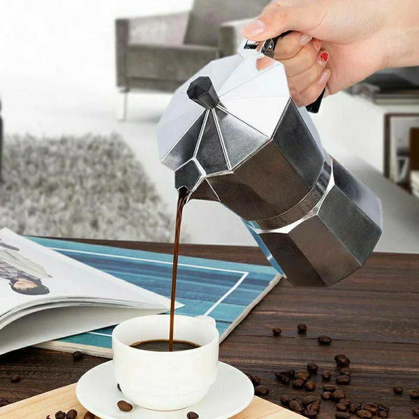 Espresso coffee maker and pot Image 1 Preview