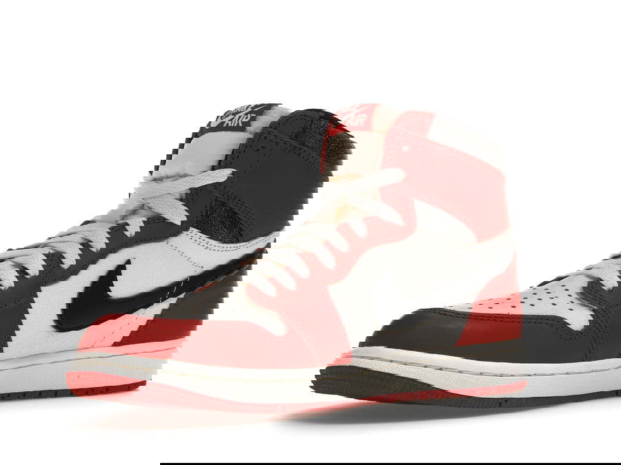 JORDAN 1 CHICAGO LOST AND FOUND OG HIGH Preview Image