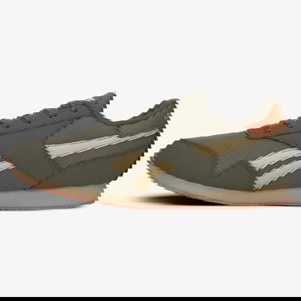 Reebok  Image 3 Preview