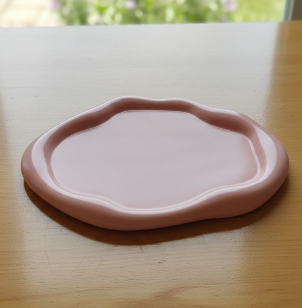 طقم كونكريت هاند ميد فازة وكوستر وشمعدان Image 2 Preview