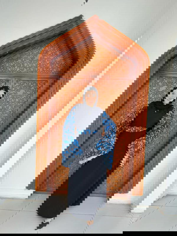 عبايه كم تايجر Image 1 Preview