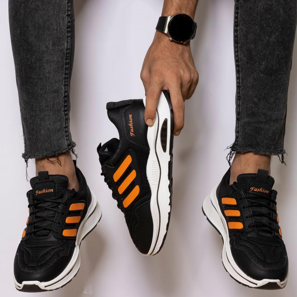كوتشي H711 Preview Image
