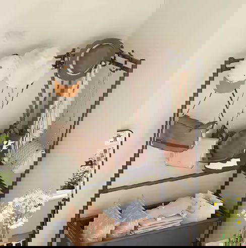 جزامه مع علاقه ملابس Preview Image