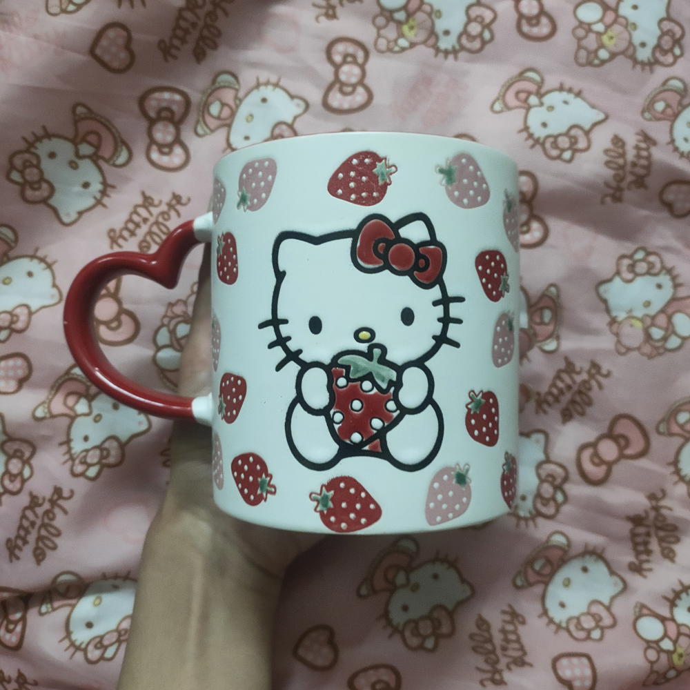 hellokitty big size mug Preview Image