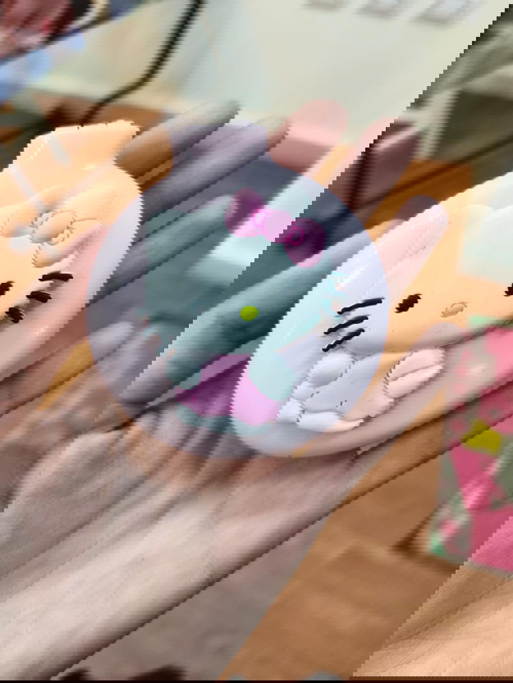 hellokitty hairbrush  Preview Image
