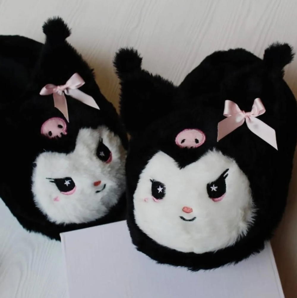 kuromi fuzzy slippers  Preview Image