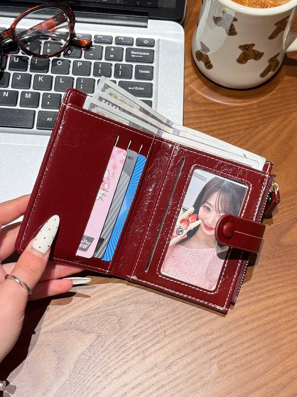 leather purse Preview Image