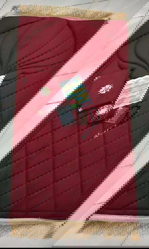 سجاده تقيلة بالإسم 💖 Image 3 Preview