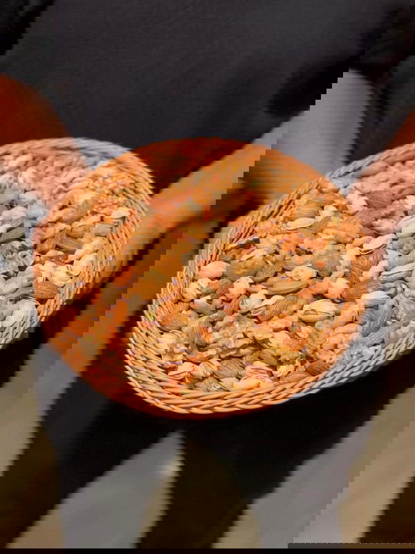 نص كيلو ميكس مكسرات  Image 1 Preview