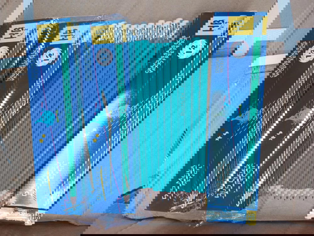 باكو رصاص كونتيه مستورد Preview Image