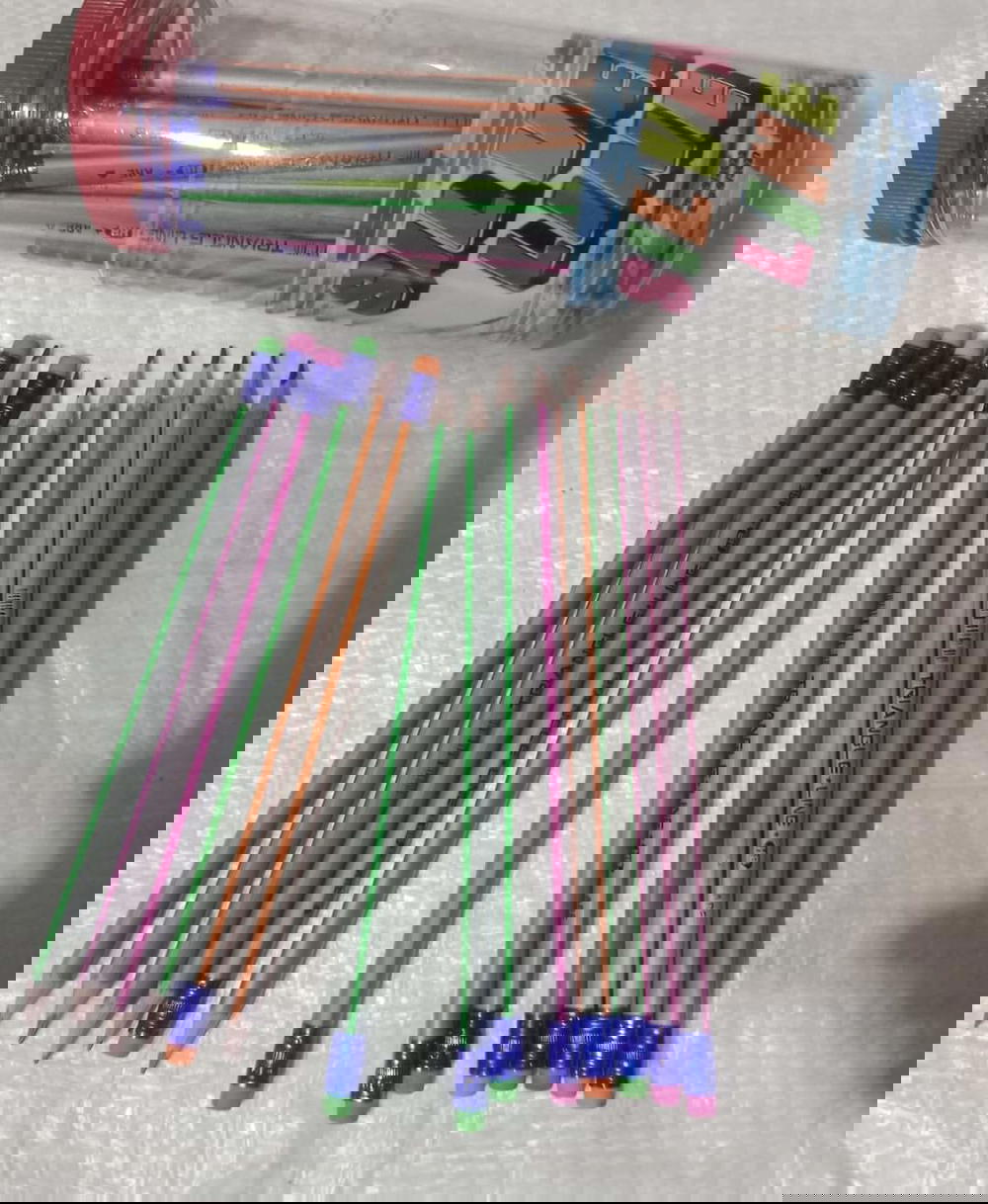 برطمان رصاص 36قلم Preview Image
