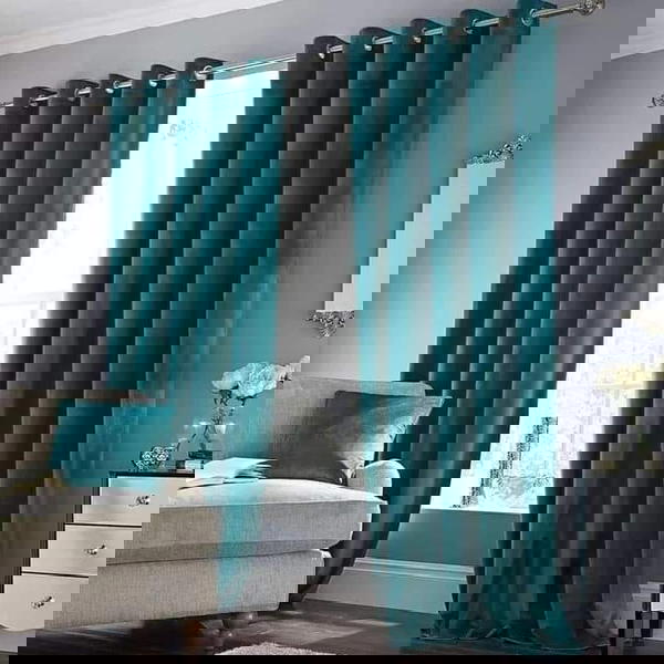 ستارة قطيفة Image 6 Preview