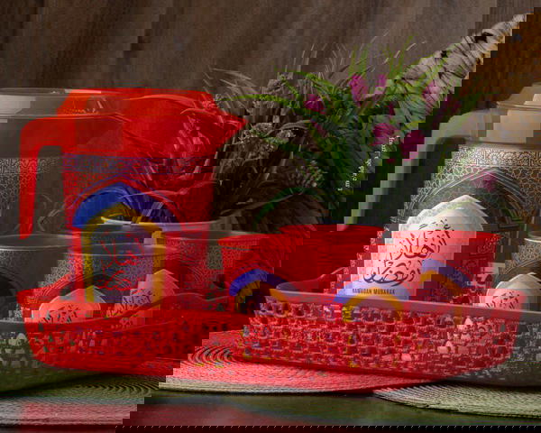 طقم Image 1 Preview