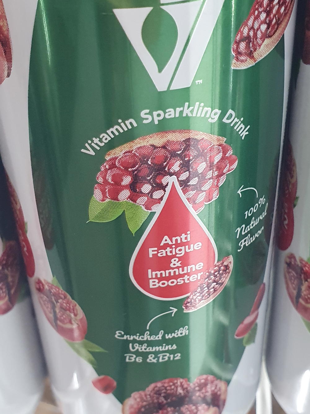 v7 رمان Preview Image