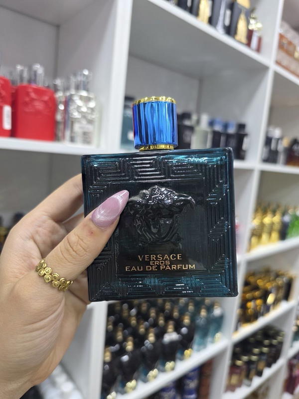 Versace Outlet Image 1 Preview