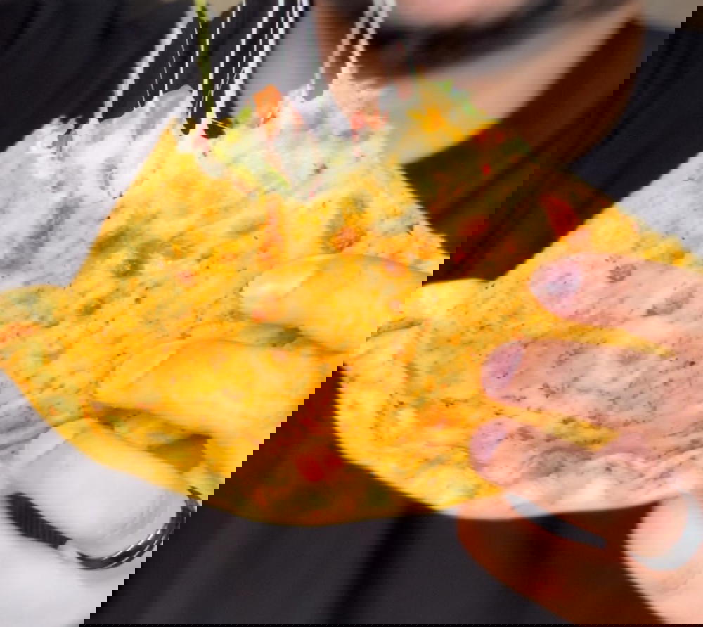 كالزوني ميكس جبن Preview Image