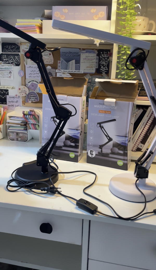 اباجورة مستوردة كهرباء ليد بتعمل 3الوان اضاءة warm,cool,white   Image 1 Preview