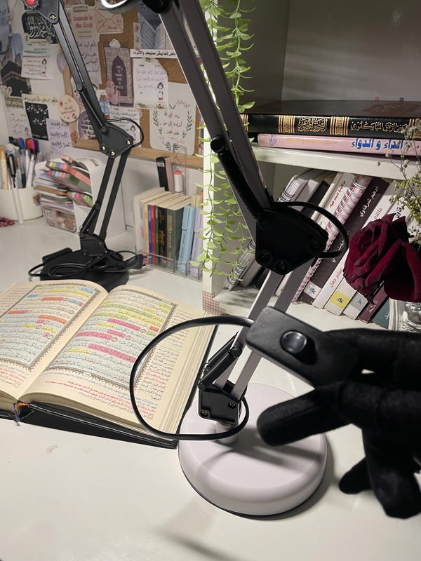 اباجورة مستوردة كهرباء ليد بتعمل 3الوان اضاءة warm,cool,white   Image 3 Preview