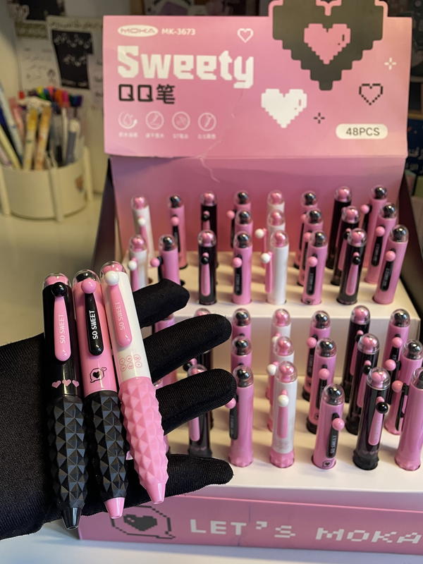 اقلام SWEETY💗🖤🤍ازرق قبضة سيليكون مُريح جداً☁️ Image 1 Preview