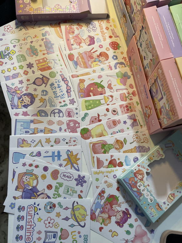 بوكس 20 شيت ستيكر💗💕عشوائي بدون تحديد Image 3 Preview