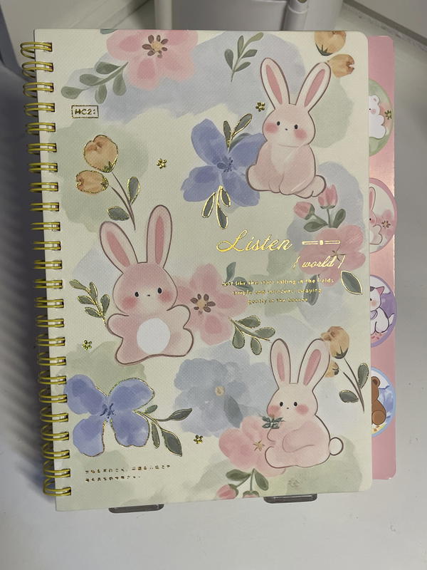 دفترA5 بفواصل مستورد ورق كريمي💗🐇 Image 4 Preview