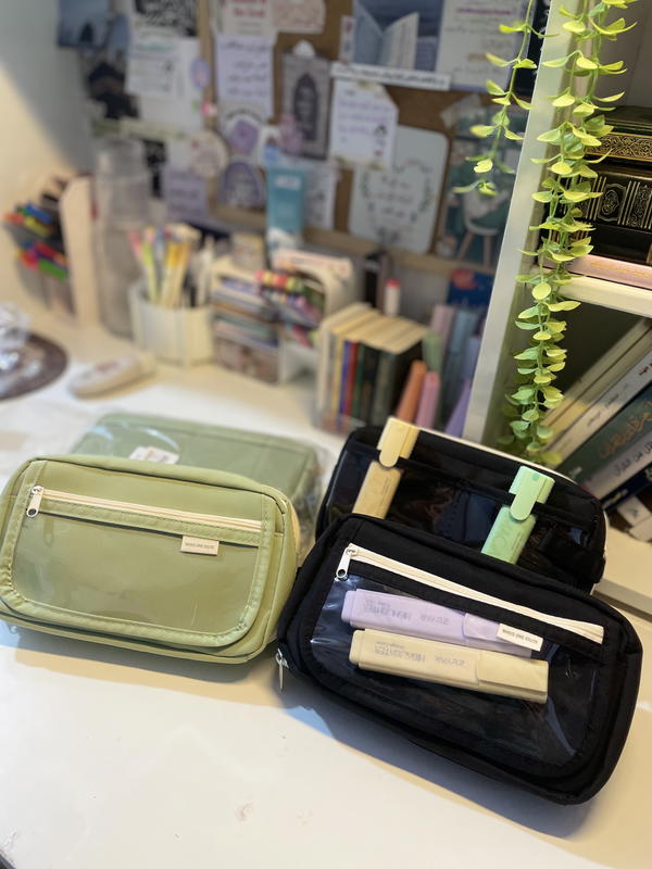 دي مش مقلمة جامبو بس لاء دي شنطة !المتاح اسود وفستقي🥹💗 Image 6 Preview