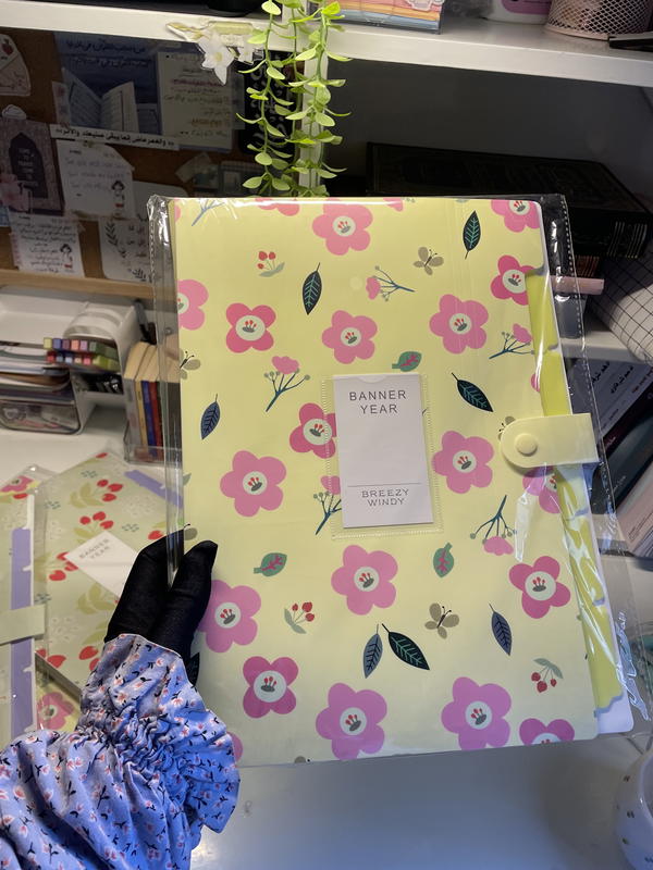 منظم اوراق استيراد بثيم الربيع🪷💗🌸🍒🌻🪻💕طول30سم عرض23سم Image 4 Preview