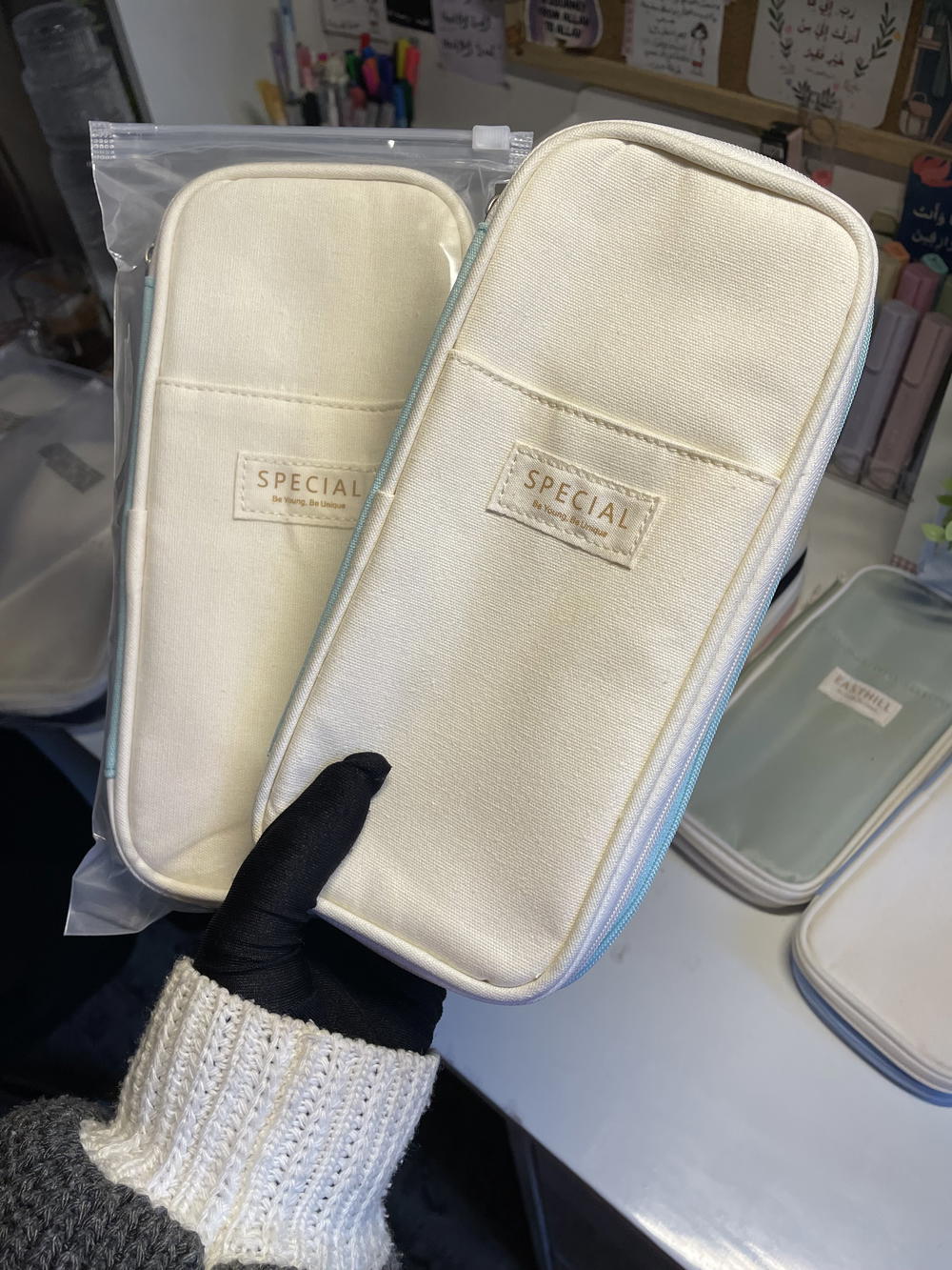 مقلمة SPECIAL لون باستيل لبني فاتح في بيج 🩵 Preview Image