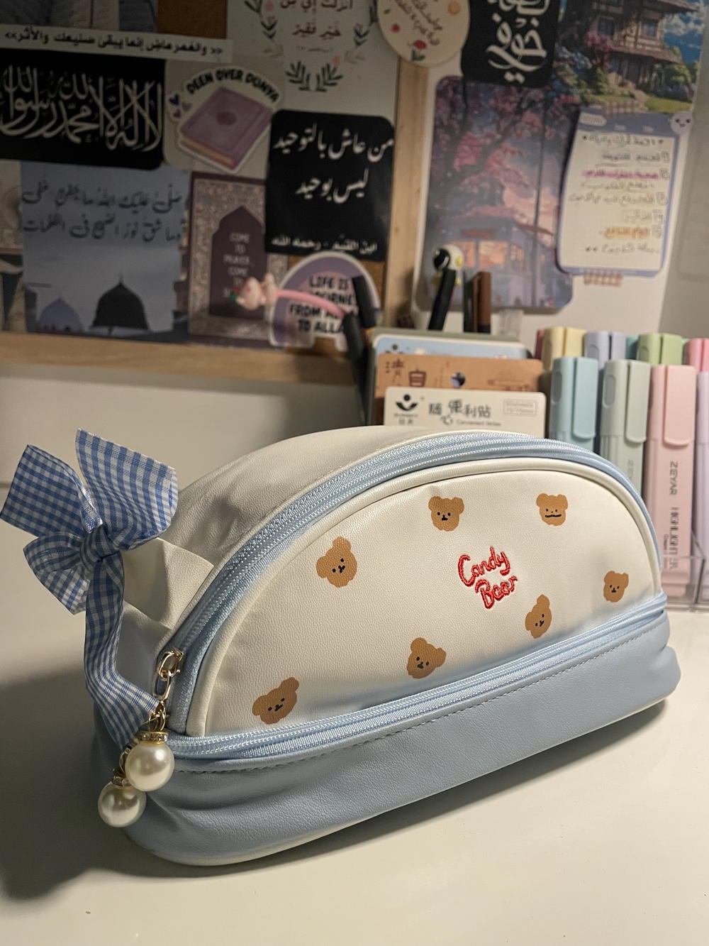 مقلمة candy Bear🧸🤍🩵🌷 Preview Image