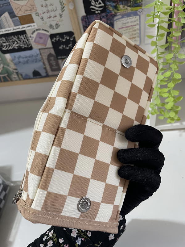 مقلمة 🧸مغناطيس بجيب داخلي💝 Image 3 Preview