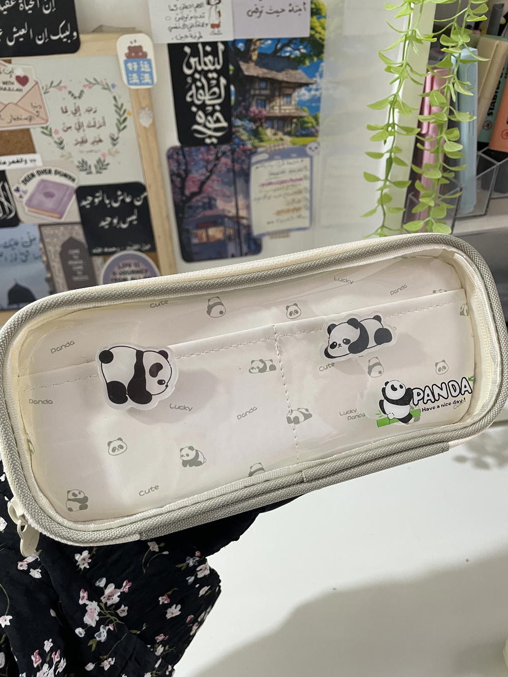 مقلمة 🐼panda🤎جامبو متقسمة  Preview Image