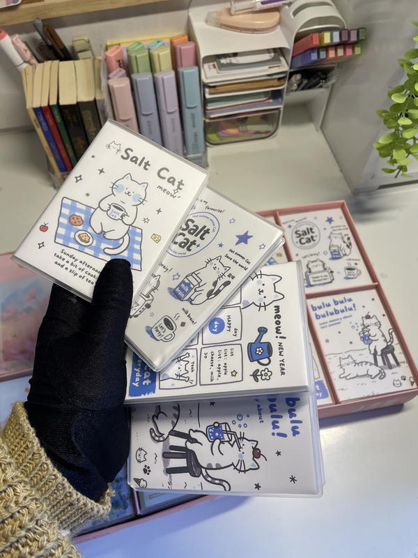 ميني نوتة ورق كريمي مستوردة بثيم القطط🐈💗كڤر قابل لإعادة الاستخدام  Image 1 Preview