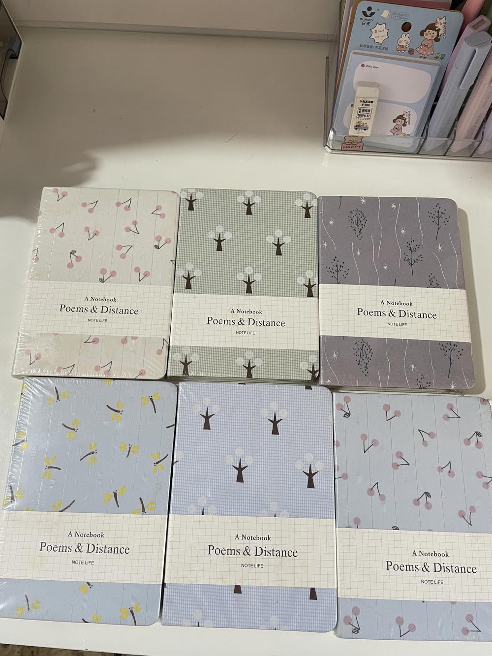 نوت بوك5A ورق كريمي ساده مسطر كرافت ورق 100 جرام العدد محدود( بدون تحديد شكل ) Preview Image