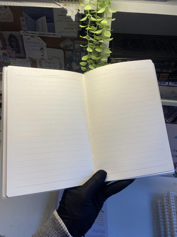 نوت بوك💕 مستوردة A5ورق كريمي ثيم الجامعة 🍃152صفحه76ورقه🎓🏫 Image 6 Preview