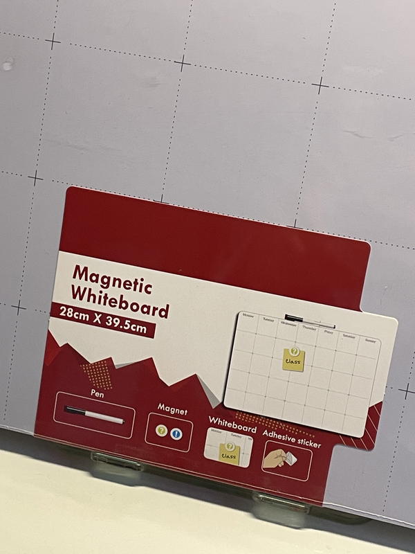 سبورة مستوردة بقلم، مغناطيس و لاصق🐣 Image 2 Preview