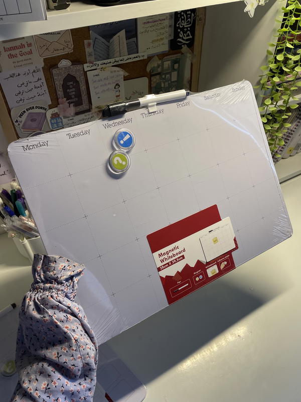 سبورة مستوردة بقلم، مغناطيس و لاصق🐣 Image 4 Preview