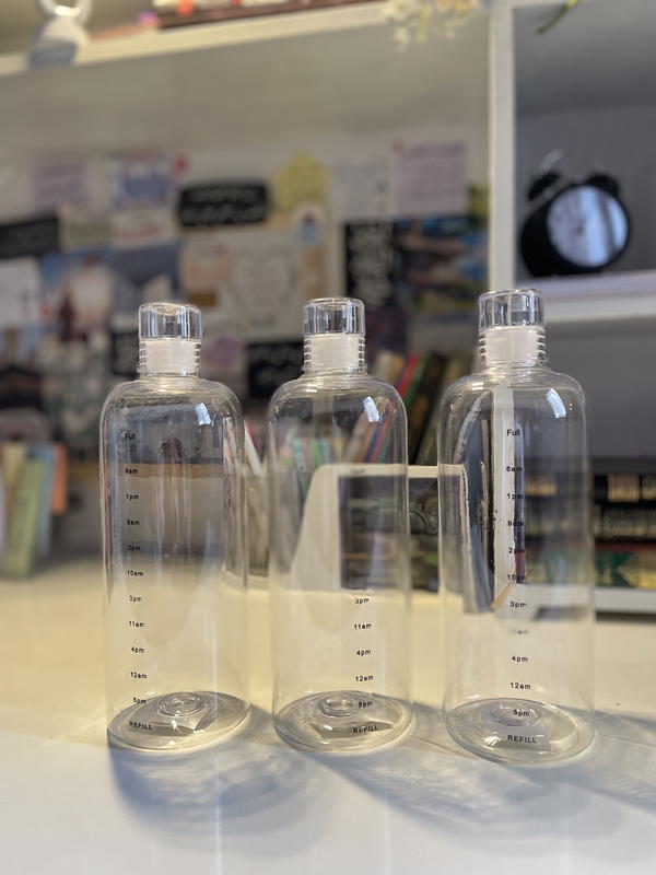 زجاجة مياه كريستال 700 mlمحكمة الغلق جداً  Image 3 Preview