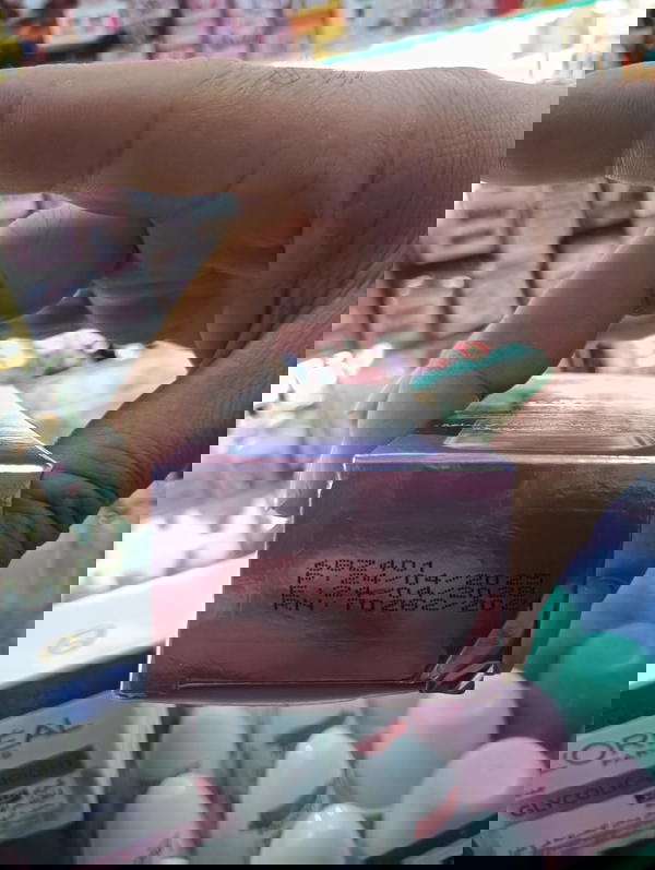 سيروم بشرة لوريال باريس هيالورونيك 30 مل Image 2 Preview