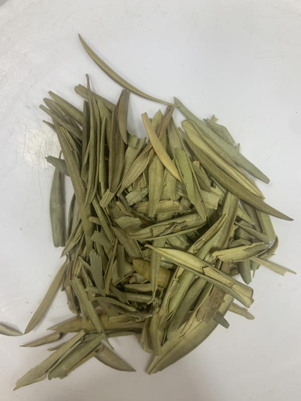 ورق زيتون Image 1 Preview